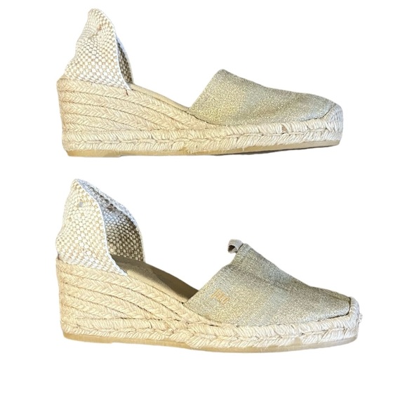 Viscata espsdrille Gold color size 8.5. Used - Picture 3 of 8